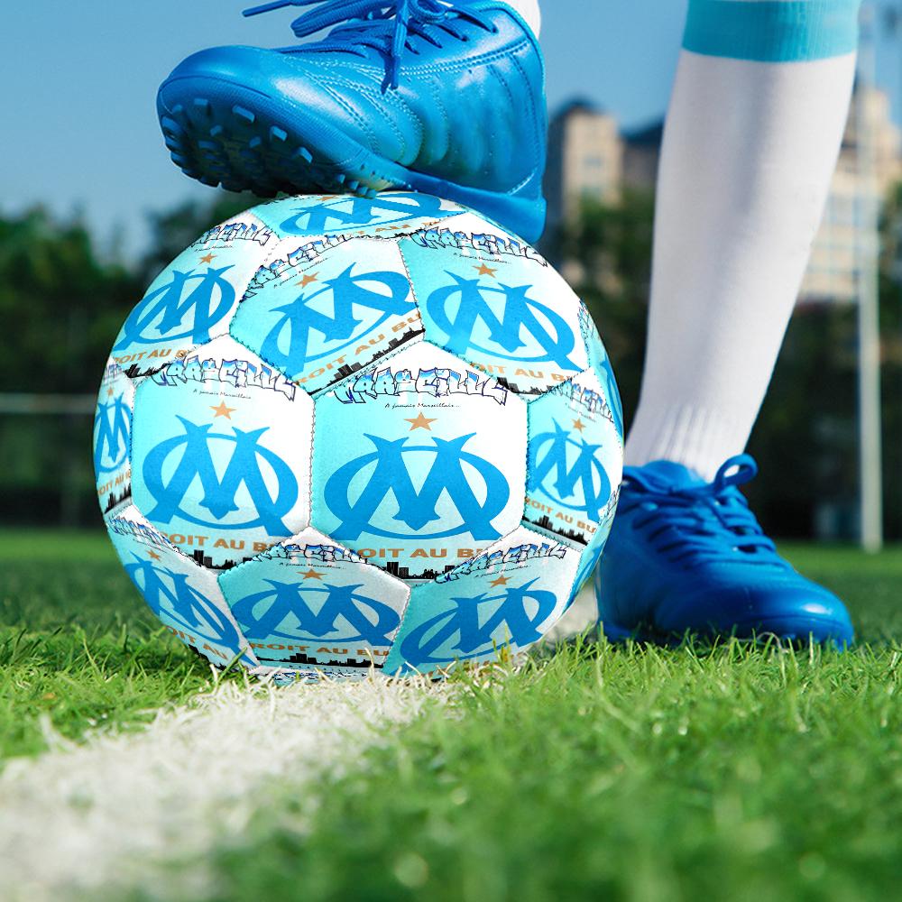 Olympique de Marseille Theme Size 5 Soccer Ball, Suitable for Both Indoor and Outdoor Matches, a Gift Suitable for Everyone.
