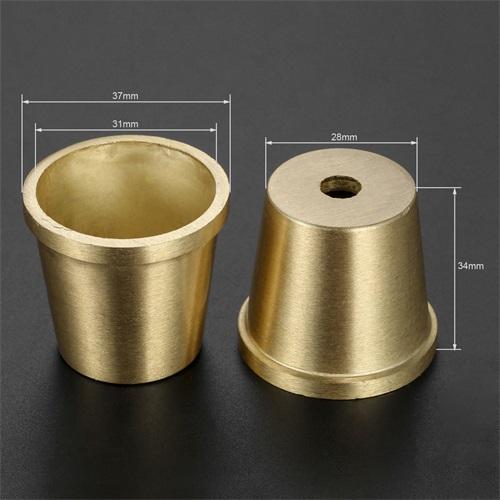 4 Pezzi Copri Gamba Mobile Piedino Punta Solida Rame Ottone Spazzolato Tavolo Sedia Cilindro/Cono Cappuccio Protezione Fondo Sicurezza Tappetino Decorazione