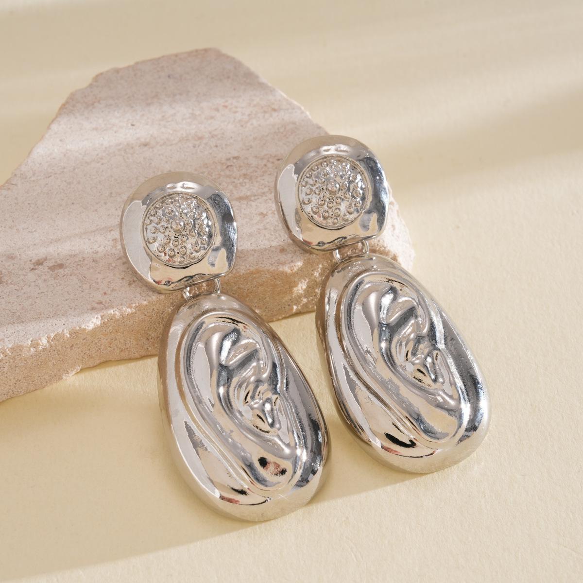 DIGADAGU Alloy Water Drop Geometric Dangle Earrings New Simple Retro Earrings Women Party Zircon Accessories медный