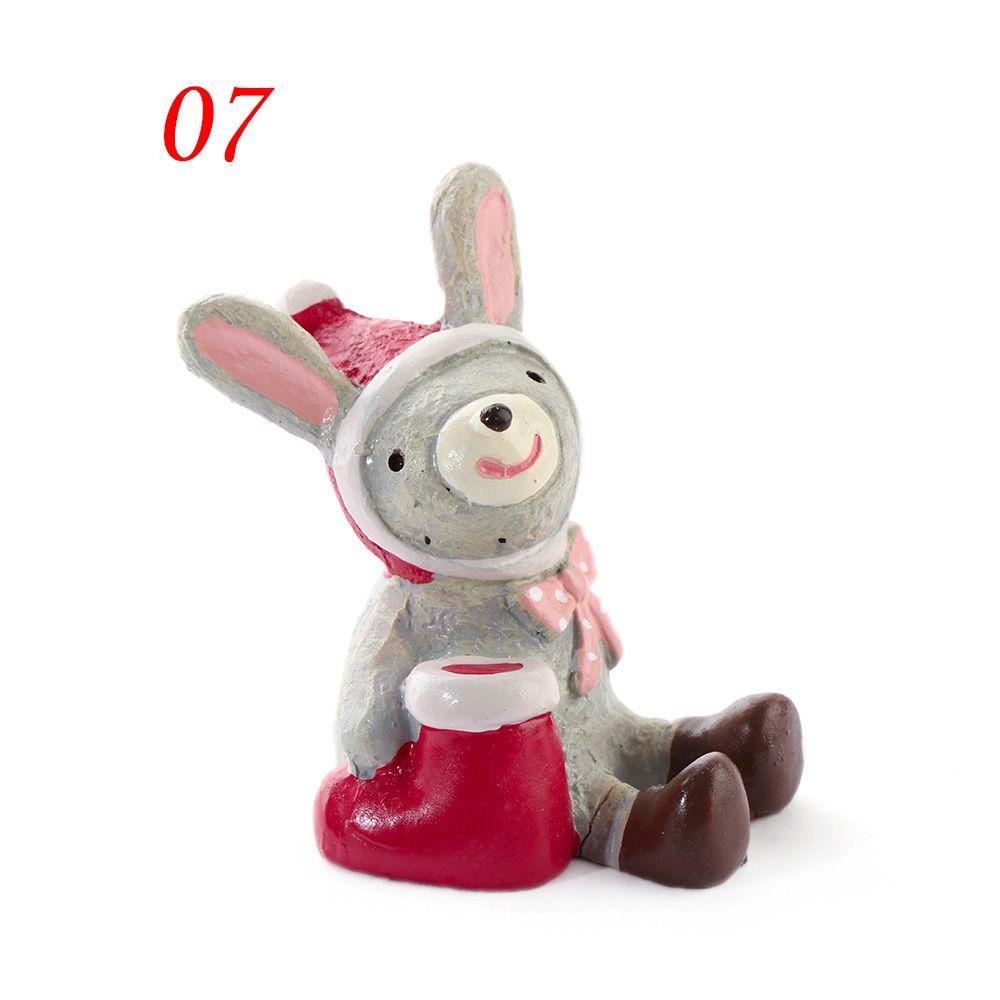 Hot Xmas Tree Exquisite Christmas Ornaments Santa Clause Resin Craft Miniature Figurine