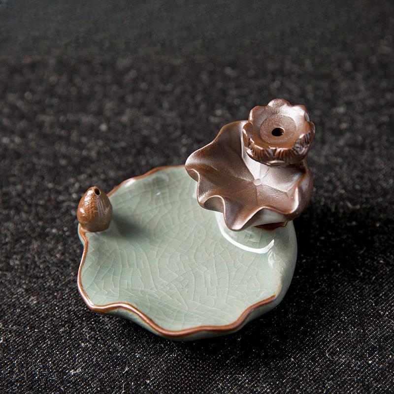 Reverse Flow Incense Burner Ornament, Home Indoor Zen Tea Ceremony, Chinese Style Lotus Shape Aromatherapy Stove Decoration, 1Pc