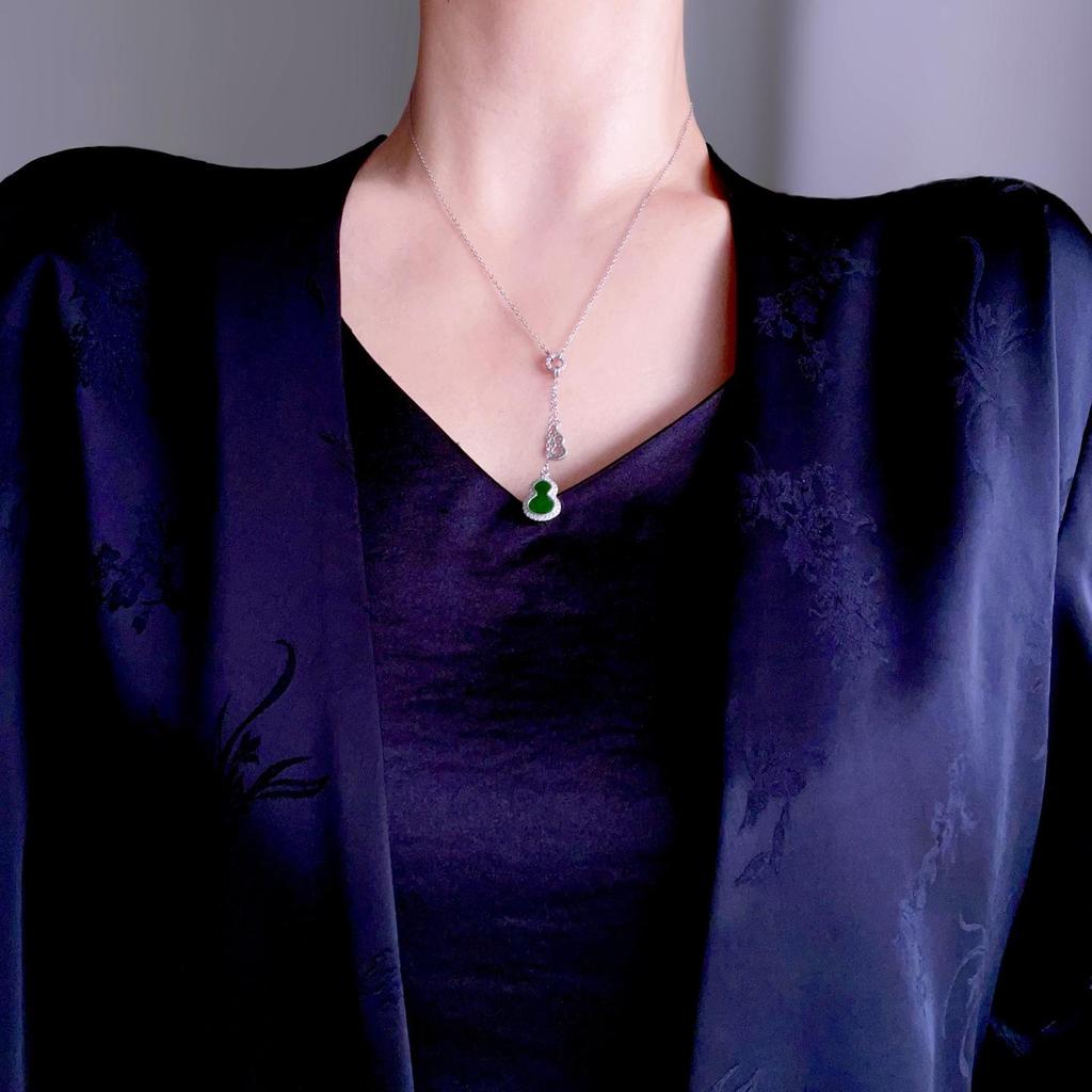 Classic S925 Sterling Silver Green Burmese Jade Gourd Necklace