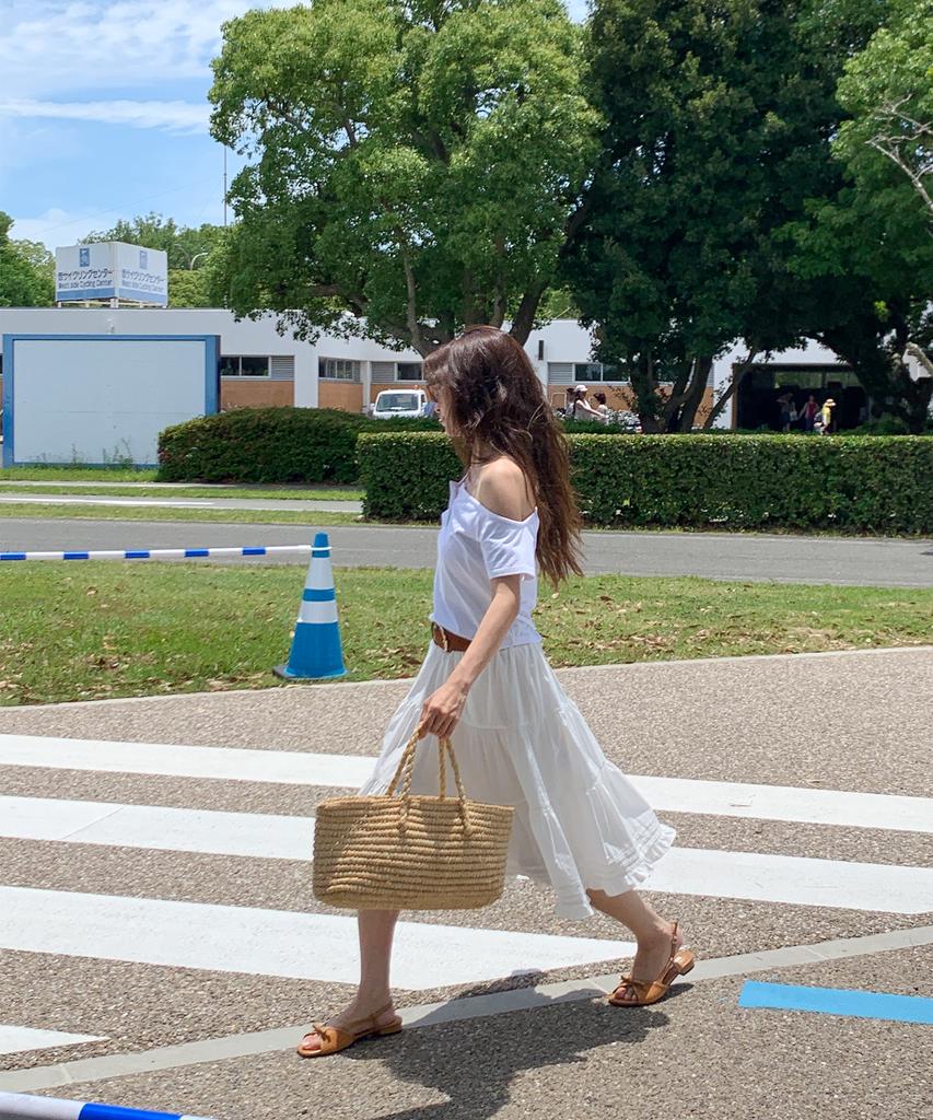 Letter From Moon Benny'S Tiered Midi Skirt (Ivory)