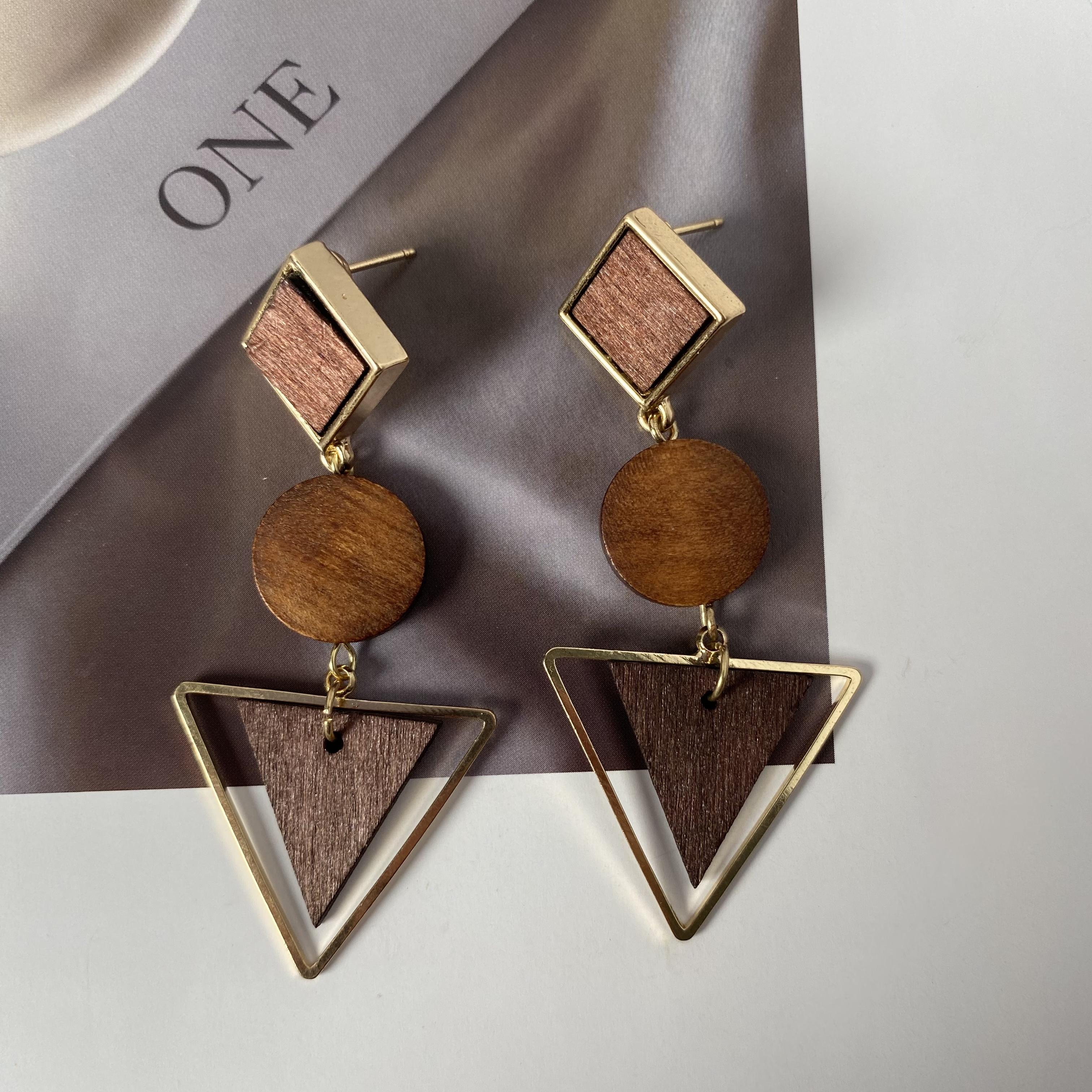 

Korean Version Retro Style Natural Wood Geometric Triangle Round Earrings Long Temperament Generous золотий
