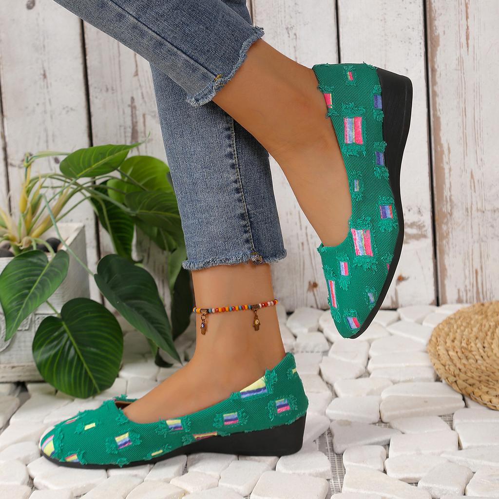 Fashion Flat-bottomed Comfortable Canvas Shoes Women's Spring and Autumn Rainbow Color Matching Decorative Shallow-mouth Low-top Shoes