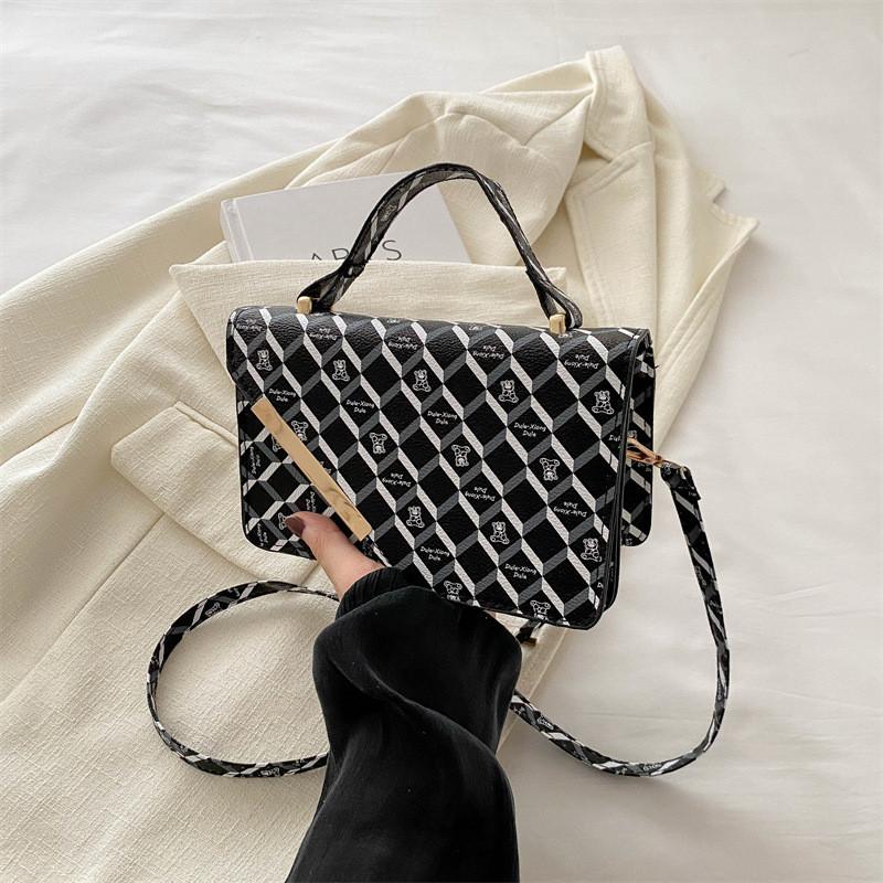 Vintage Chic Pu Shoulder Bag Small Square Crossbody Bag For Women In Trendy Colors