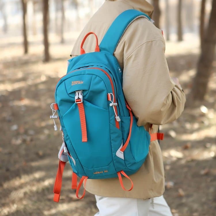 Large Capacity Outdoor Mountaineering Backpack Travel Backpack
