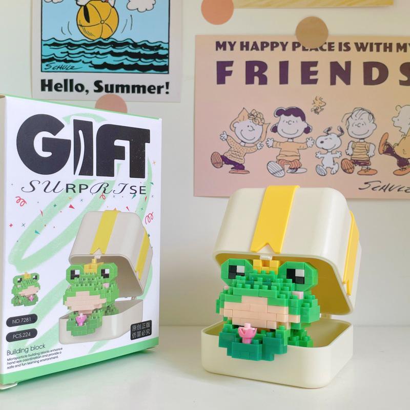 LEGO Compatible Red Panda & Rabbit Plush Ornament Building Set - Cute Pet Gift & Educational Toy for Kids