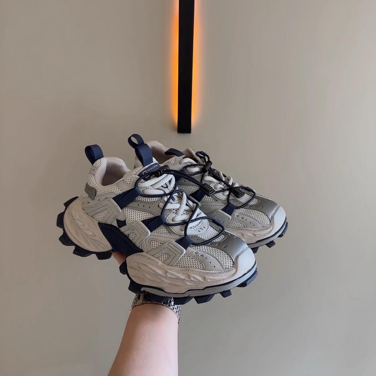 

Lan Cabinet 2025 New Dexun Shoes Women s College Style Flat Bottom Casual Sports Board Shoes Versatile Retro Forrest Gump Shoes Tide 35 бежевый