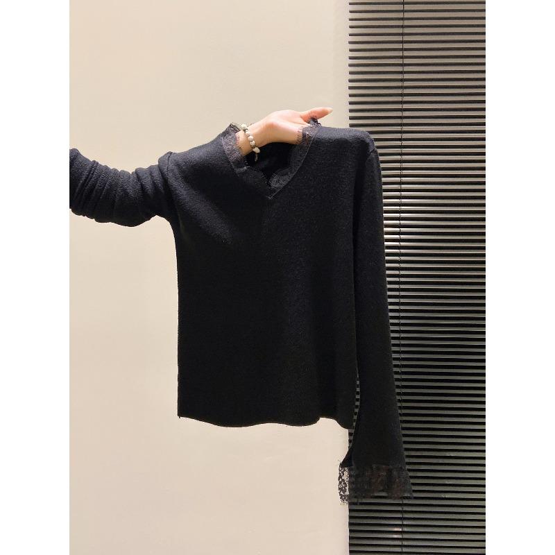 

Flared Sleeve Lace Neck Knitted Sweater Women s Autumn and Winter Slim Shoulder Top Temperament Trendy Bottom Sweater L чёрный