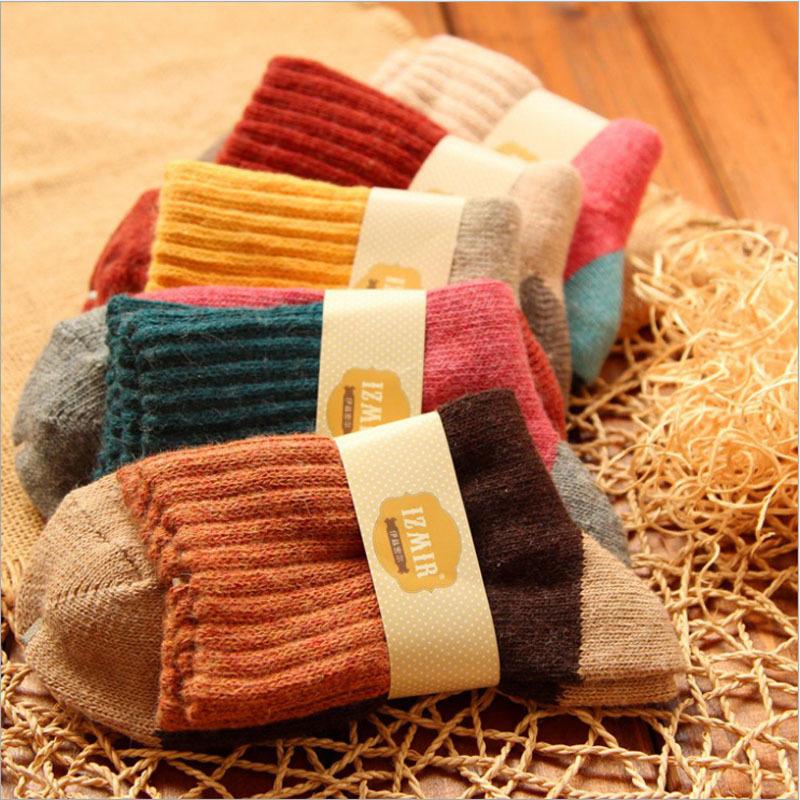 5/10 Par Wygodne Codzienne Jesienno-Zimowe Damskie Skarpety Pętelkowe Średniej Długości w Jednolitym Kolorze Damskie Grube Ciepłe Skarpety z Wełny Króliczej z Podszewką z Polaru