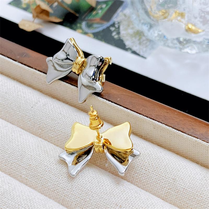 Silver Color Bowknot Stud Earrings for Female Elegant Wedding Part Ear Decoration Metal Knots Women's Unusual Earrings 2026 New