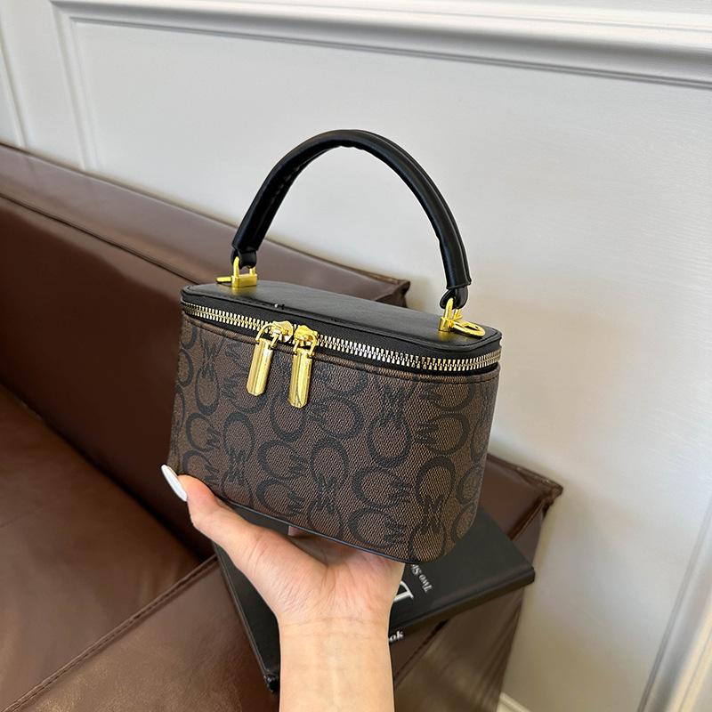 2026 Winter Mini Chain Crossbody Square Bag for Women