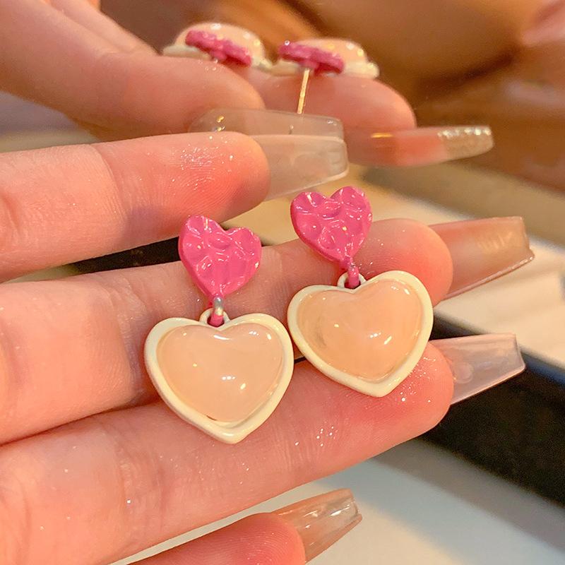 

Acrylic Love Heart Ear Stud Earrings one size