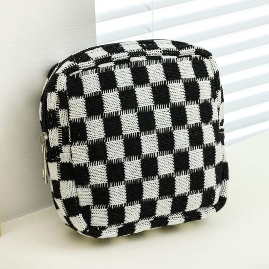 Checkered Period Bag for Women Girls Knitted Sanitary Napkin Bag Cute Menstrual Pad Pouch Tampon Holder for Purse