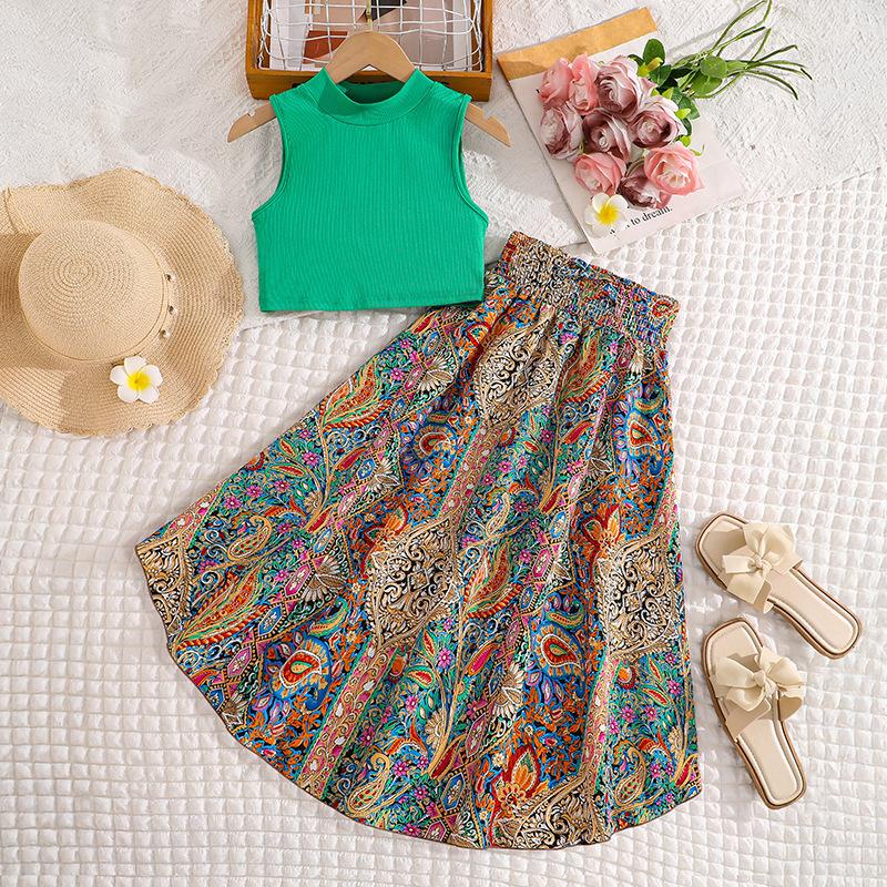 

Girls Fashionable Outfit - Summer Children s Bohemian Style Printed Half-length Skirt and Casual Sleeveless Top Set 170cm=12Y зелений