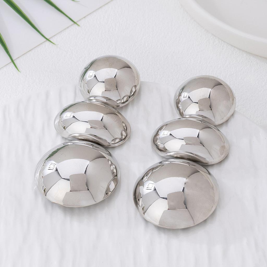 Exaggerated Atmospheric Earrings, Metal Smooth Geometric Round Earrings, Light Luxury And High-End Women'S Temperament Earrings