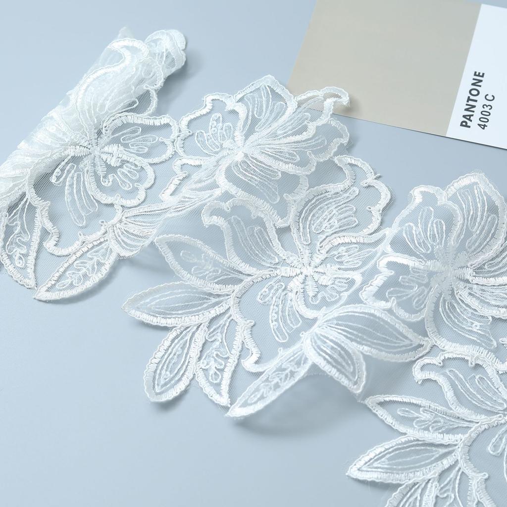 Clothing Accessories Car Bone Lace Lace Transparent Bead Lace Wedding Dress 23Cm