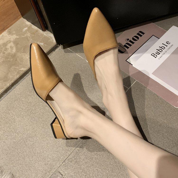 Half slippers women's 2025 summer new pointed middle heel women slippers Korean version outside wearing muller shoes