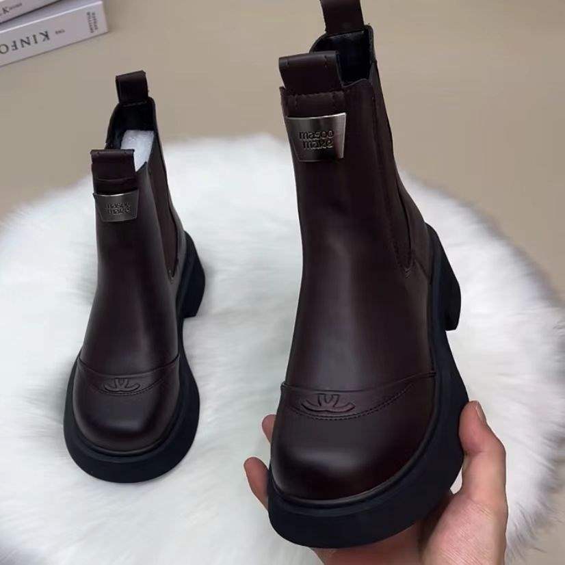 

Soft leather cigarette boots women s 2025 autumn and winter new thin versatile velvet short boots British fashion Martin boots 35