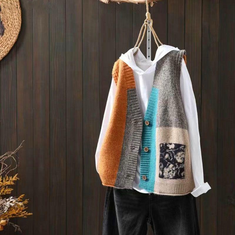 Women's Spring Autumn V-neck Knitted Vest Sleeveless Sweater  Lapel Printed Cardigan Sweater Vest