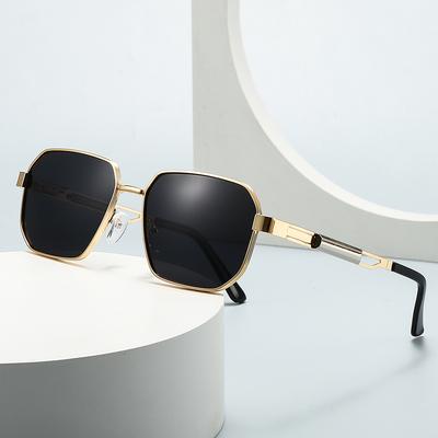 Brillen & Accessoires – Sonnenbrillen