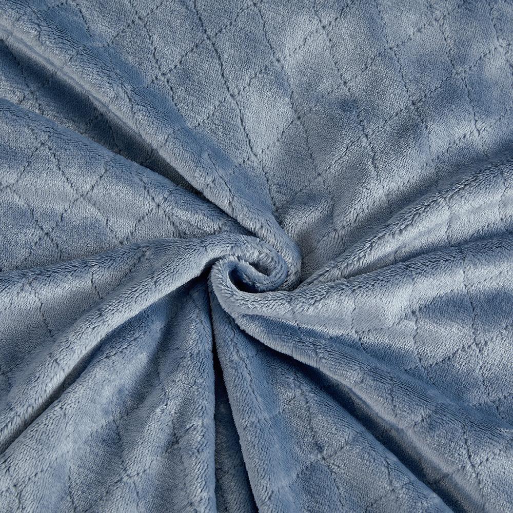 Thickened Diamond-Patterned Luxury Coral Fleece Flannel Blanket—Perfect for Air Conditioning