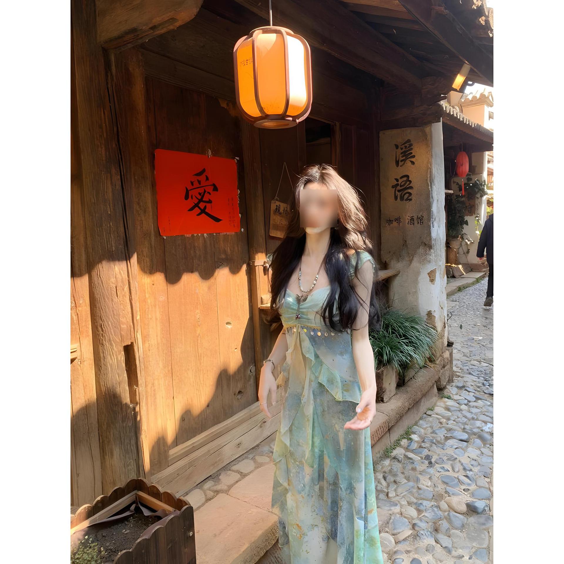 

Пляжный отпуск ветер маленький летящий рукав цветочный сарафан на бретелях женский летний темперамент талия фея длинная юбка XL- (recommended 110-60kg)