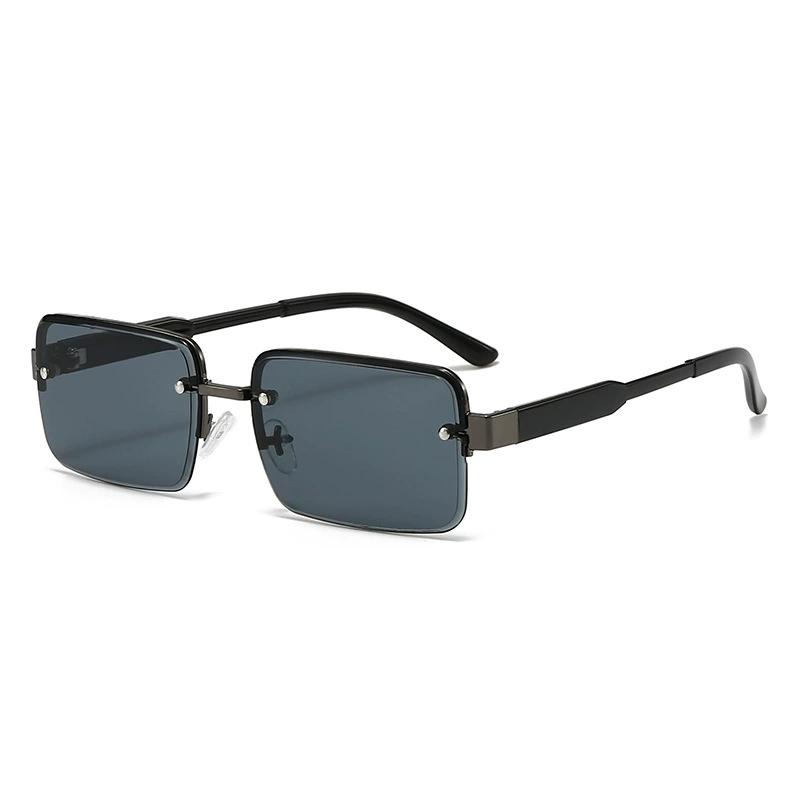 

Korean Fashion Aviator Sunglasses For Men And Women Metal Small Square Frame Gradient Lens Shades Glasses Outdoor UV Resistance C1
