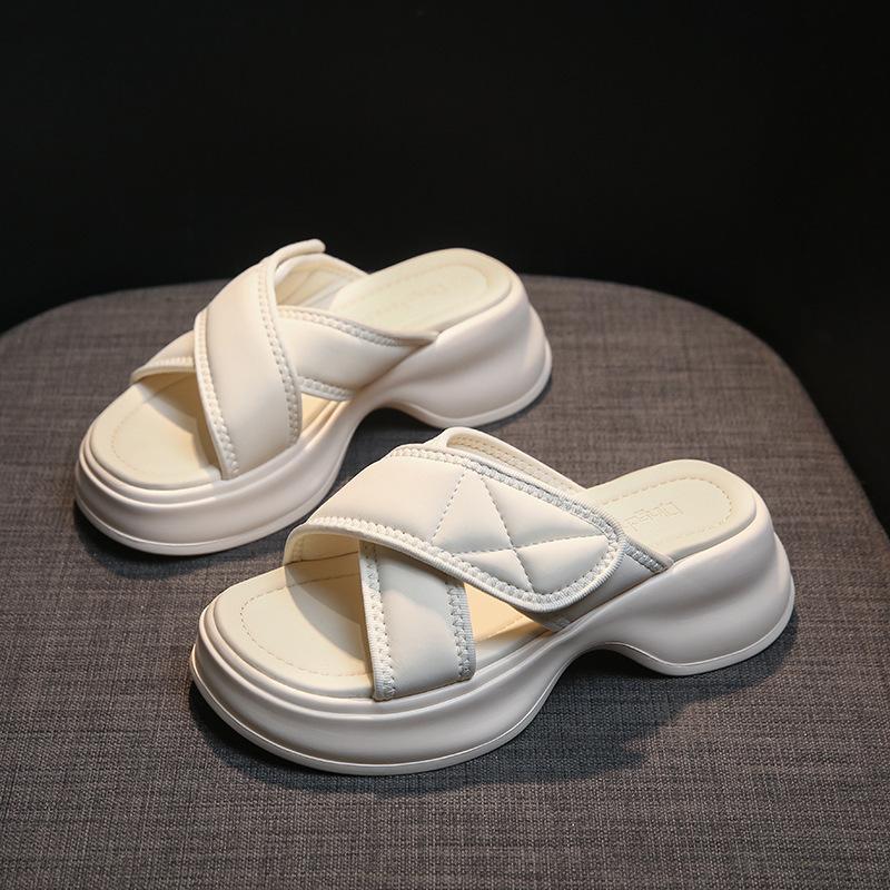 Cool slippers women's summer wear fashion 2025 new one-word drag thick-soled Velcro cross casual beach slippers women