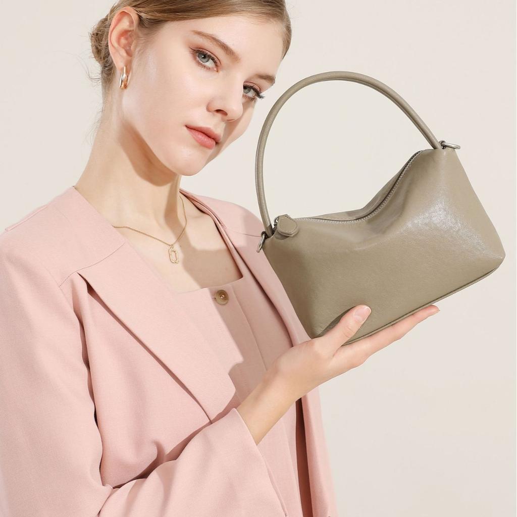 Vintage Commuter Top-Layer Cowhide Handbag, Fashionable Versatile Pillow Bag, Single Shoulder Crossbody Bag, Niche Minimalist Handbag