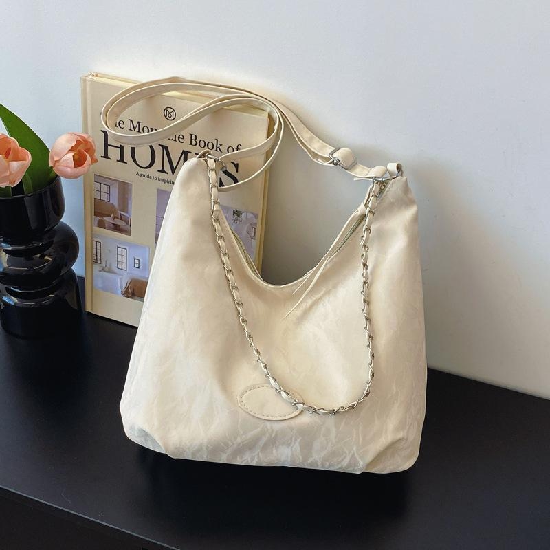 

Повседневная сумка большой вместимости женская 2024 новая модная трендовая сумка-мессенджер модная дорожная сумка через плечо сумка-тоут Without pendant белый