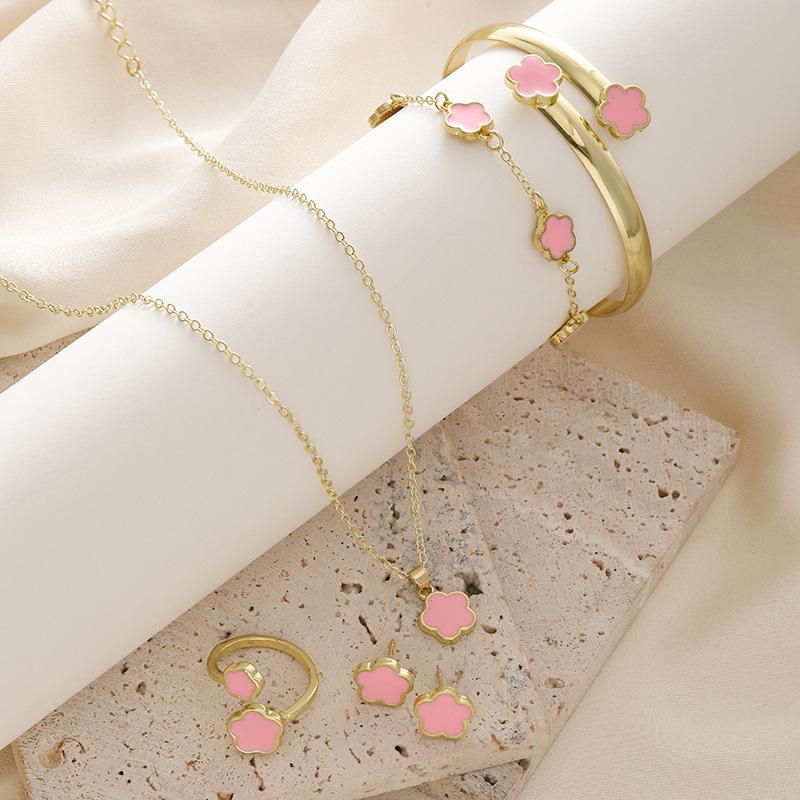 Womens' Five-Leaf Clover Jewelry Set: Versatile 5-Piece Set with Lucky Flower Necklace, Earrings, and Hand Jewelry