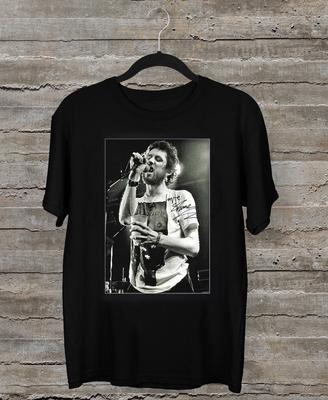 NUOVA HOT Shane Macgowan 1957-2023 FirmaTHE POGUES Maglietta Nera Tutte le Taglie T-Shirt Unisex - Maglietta Grafica Estiva in Cotone da Uomo
