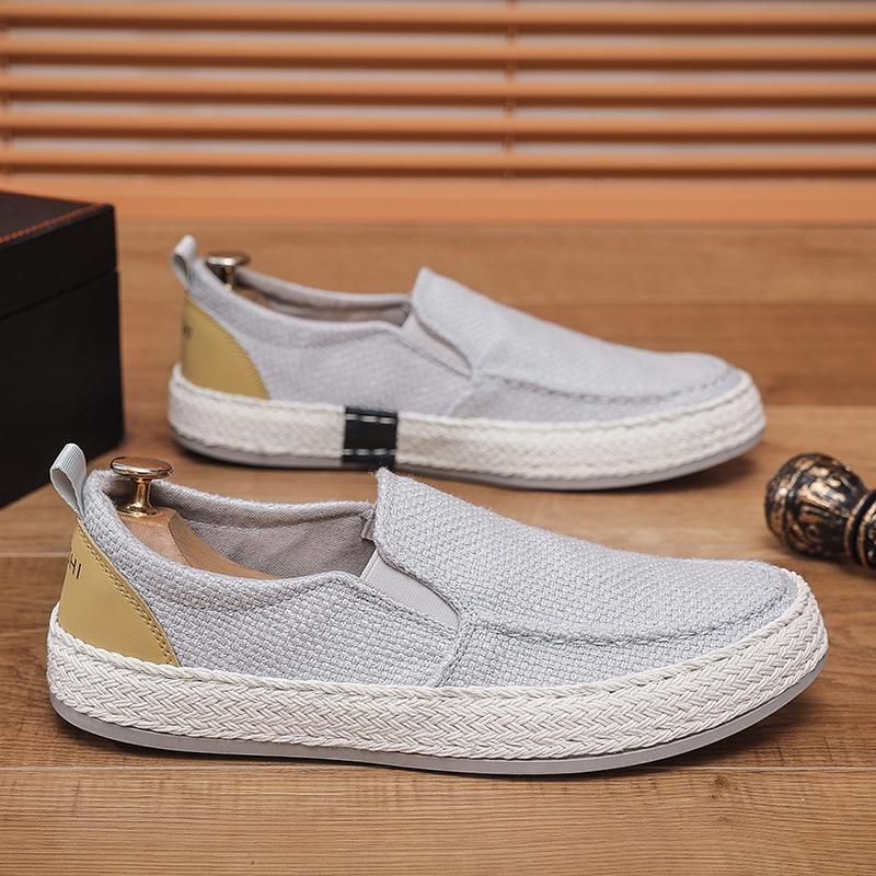 Fashion Summer Casual Loafers Men Breathable Slip On Urban Shoes Men Classic Linen Canvas Sneakers Male Light Flats Lazy Shoes Cheap