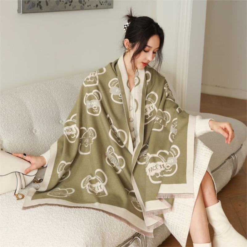 Autumn and winter new cartoon bear jacquard scarf women's thickened versatile imitation cashmere scarf winter warm shawl
