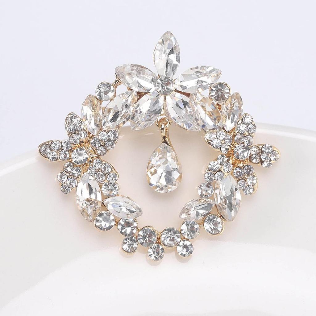 Korean Style Crystal Wreath Brooch for Coats and Suits
