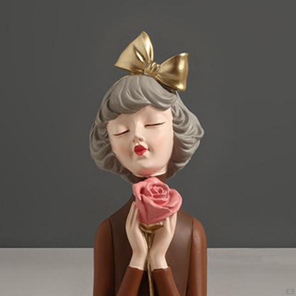 Resin Modern Girl Figurine Table Desk People Dried Flower Vase Home Decor Vivid Ornaments for