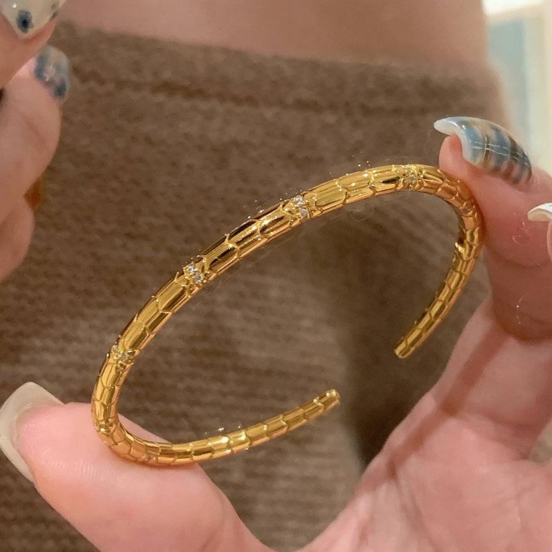 New Ling Snake Ring Bracelet, High-end, Light Luxury, Niche Design, Fashion Trend, Personalized and Versatile Jewelry