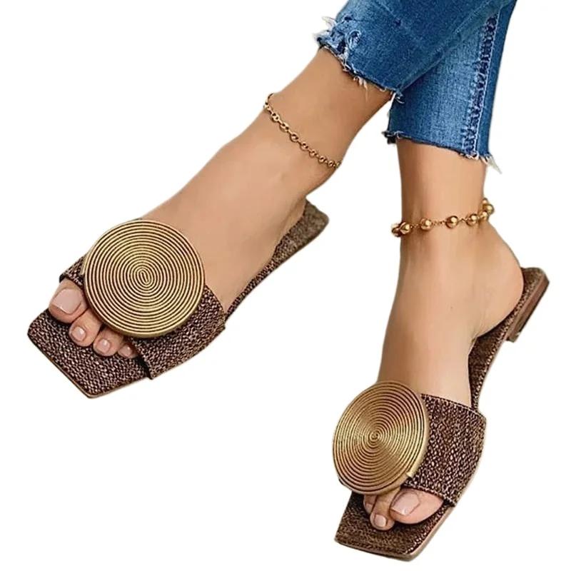 Fashion Women's 2025 Summer Outdoor Casual Sandals Big Size Square Toe Flat Heel Round Disk Decor Daily Wear Beach Slippers for Women
