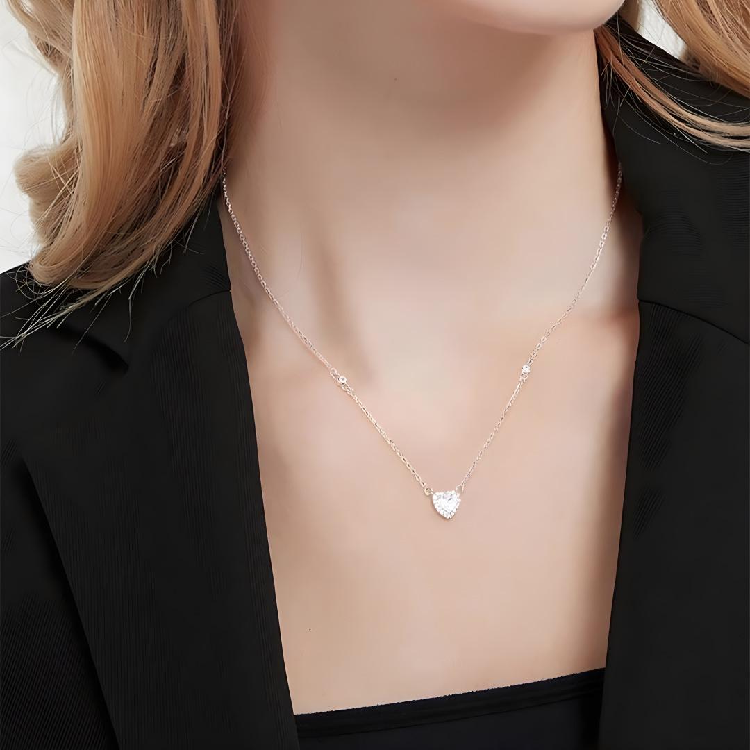 

Miya Jewelry Срібний кулон-намисто S925 у формі краплі Серце з муасанітом для жінок - Легка розкіш та простий модний подарунок 925 Sterling Silver