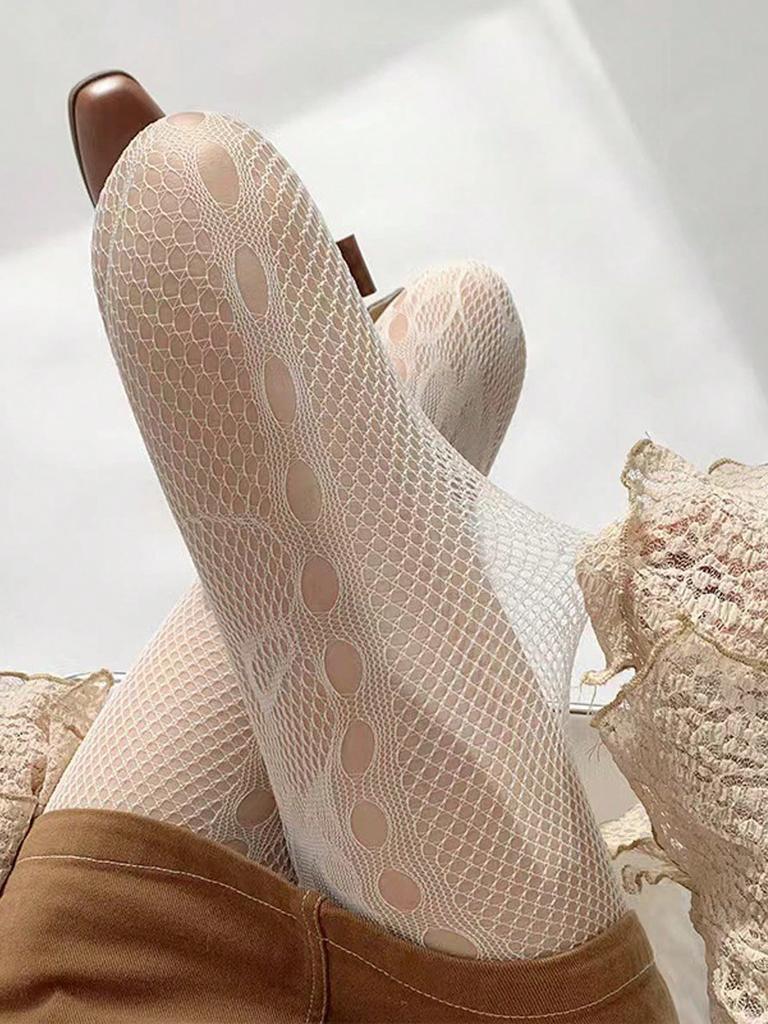A Pair of Women's Fishnet Tights Fashion Y2k Lace Mesh Hole Base Lolita JK Pantyhose