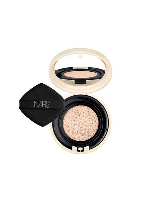 NARS Pure Radiant Protection Aqua Glow Cushion Foundation SPF23/PA++