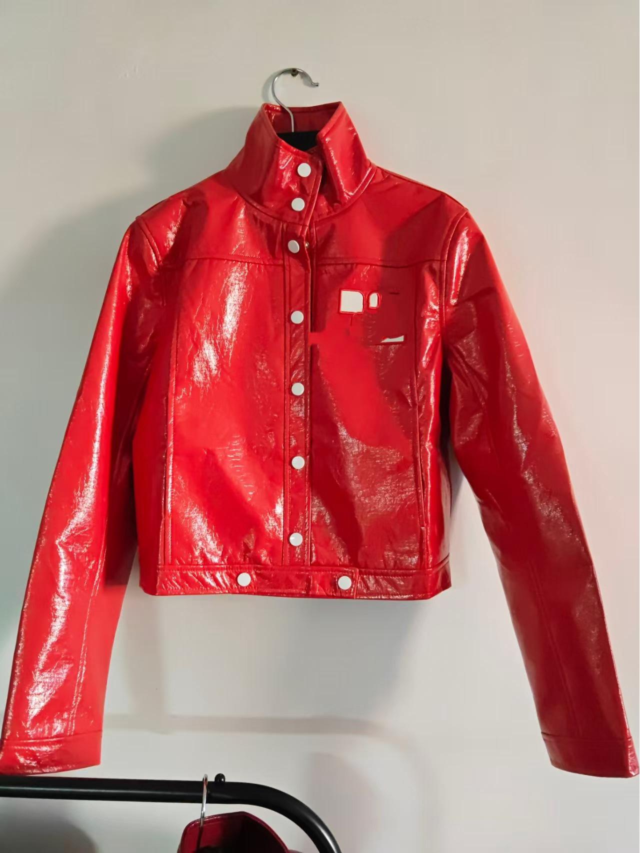 

Бордовый Классический Французский Нишевый Блестящий Силуэтный Пиджак с Лацканами из Искусственной Кожи Large красный