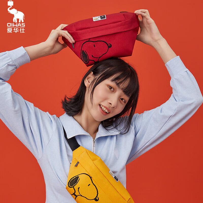 Aiwashi Snoopy Comic Collaboration Crossbody Phone Bag 2460₽