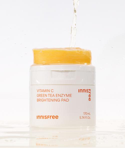 Innisfree Vita C Green Tea Enzyme Blemish Toning Pad 60ea