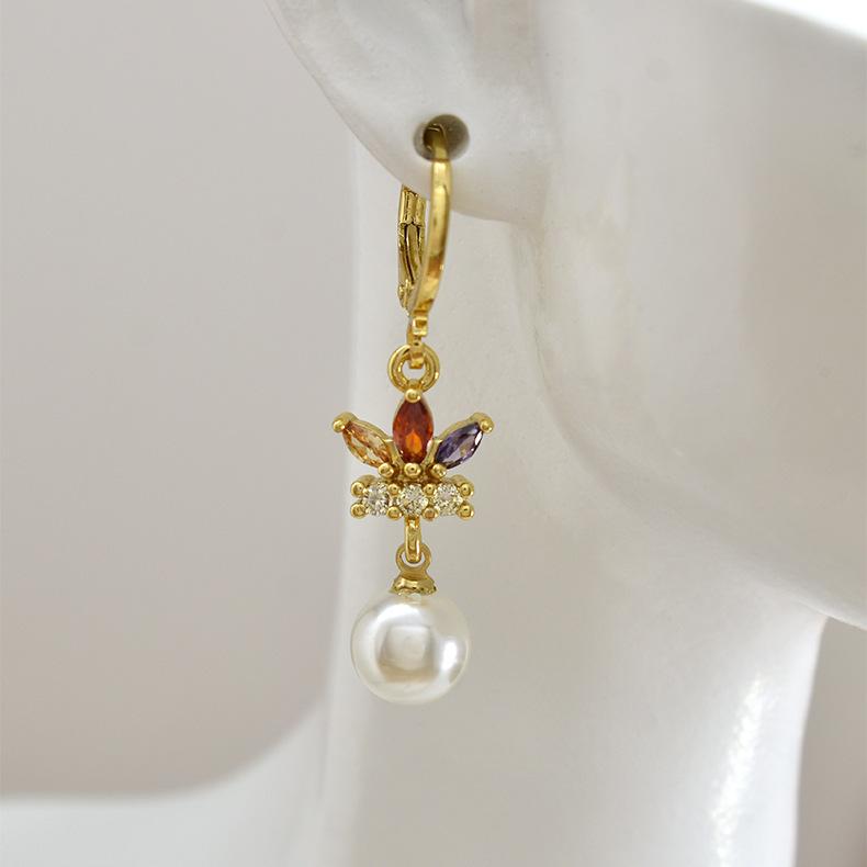 Modische Übertriebene Perlen-Quasten-Ohrringe für Damen Elegante Vielseitige Gesichtsschlankmachende Hängeohrringe Schmuck