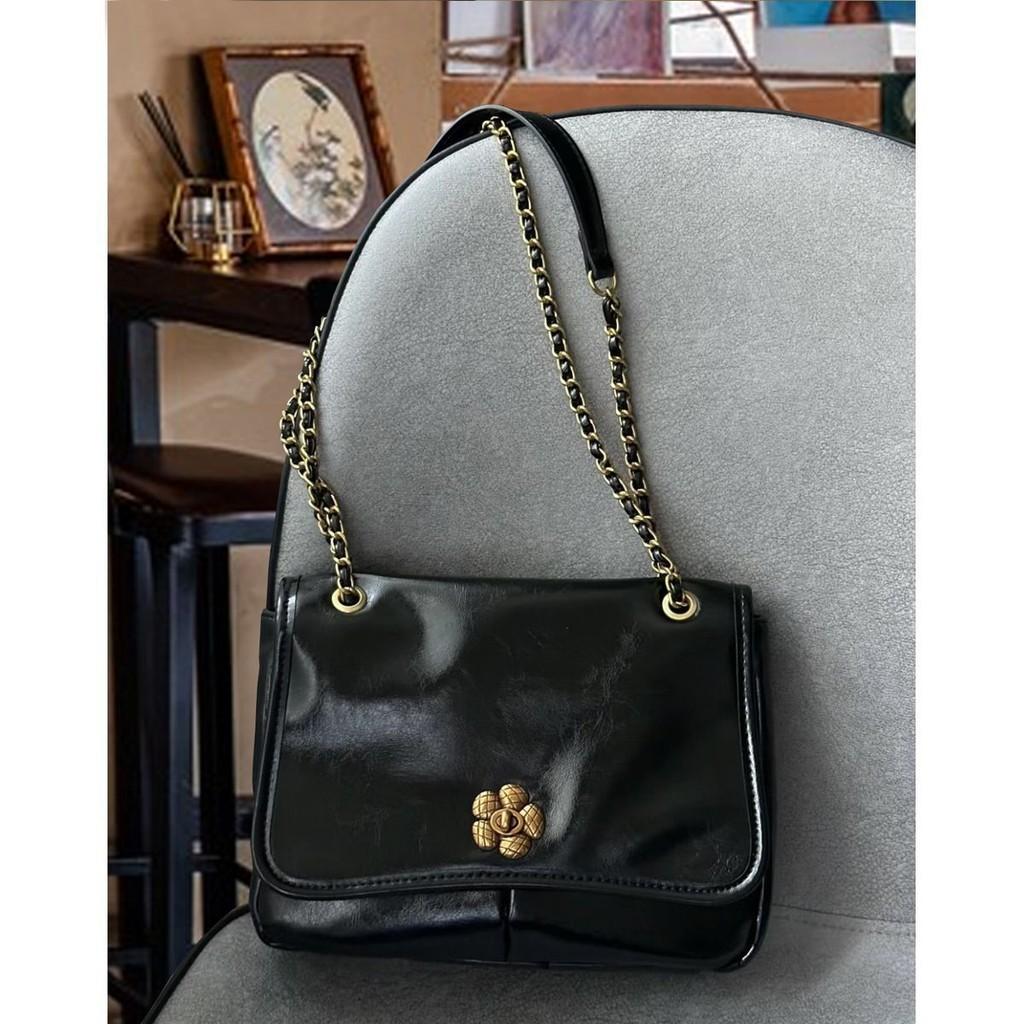 

IELGY Женская сумка Camellia, нишевая сумка-тоут на цепочке, сумка подмышками на одно плечо, сумка-мессенджер большой вместимости для поездок на работу чёрный