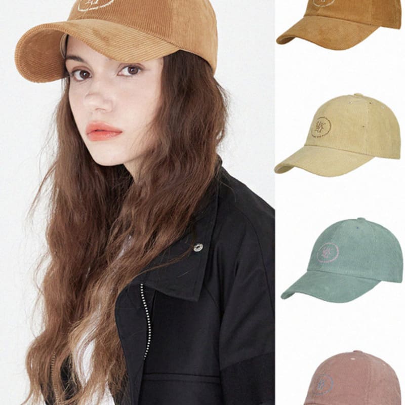 

ULUK Lucida C Embroidered Corduroy Ball Cap 4 Colors beige
