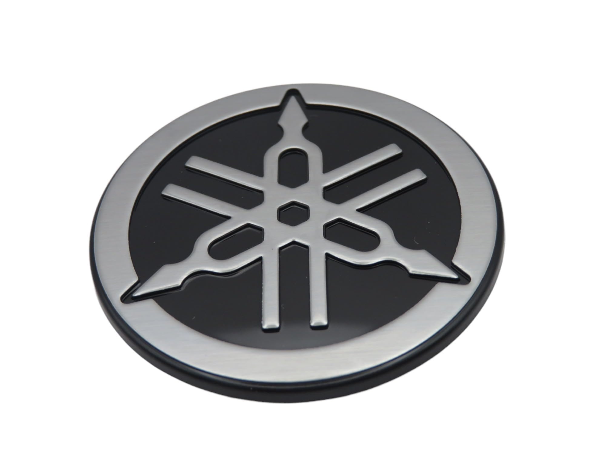 

YAMAHA Оригинальная наклейка с логотипом и эмблемой Yamaha Tuning Fork, пластиковое покрытие, серебристый, глянцевый, черный, диаметр 45 мм